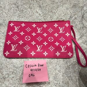 Louis Vuitton Pink Empreiente
